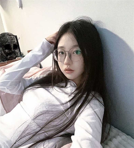 18931